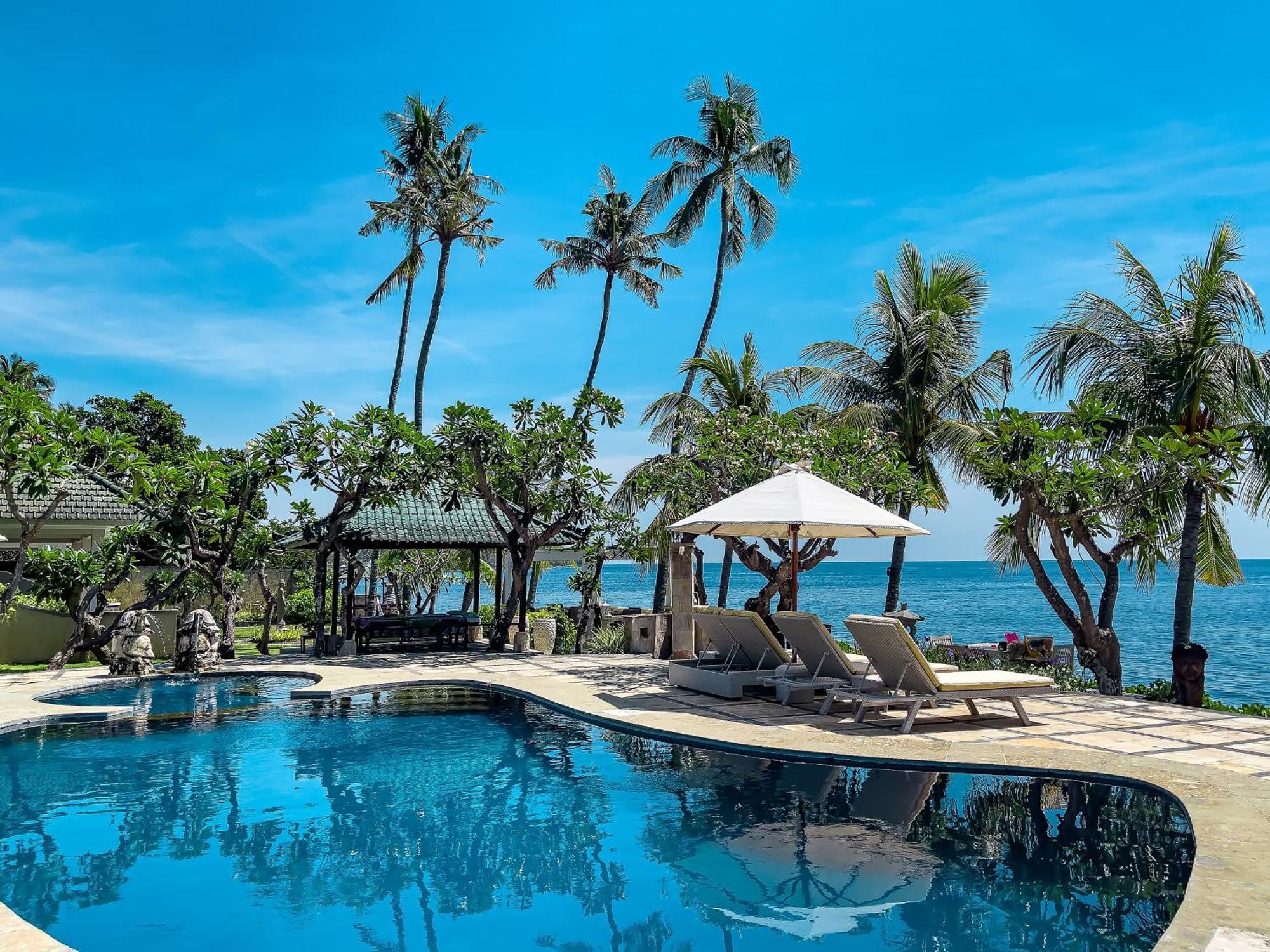 Poinciana Resort Tejakula Eksteriør billede